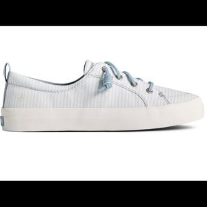 Sperry Women's Crest Vibe Linen Stripe Sneaker